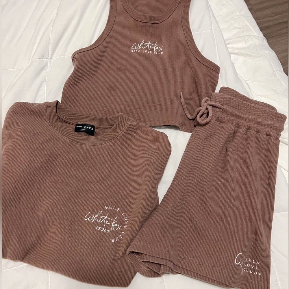 White Fox Boutique Lounge Set